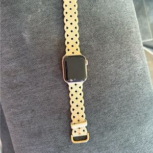 Apple Watch series’s 6 cellular and WiFi